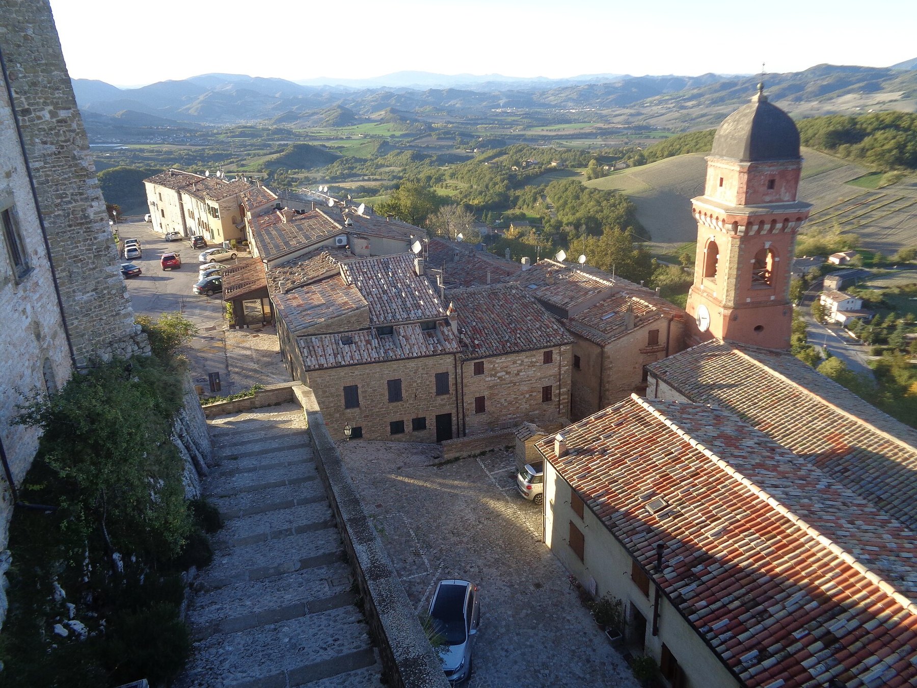Ristorante Amabile e territorio di Frontone
