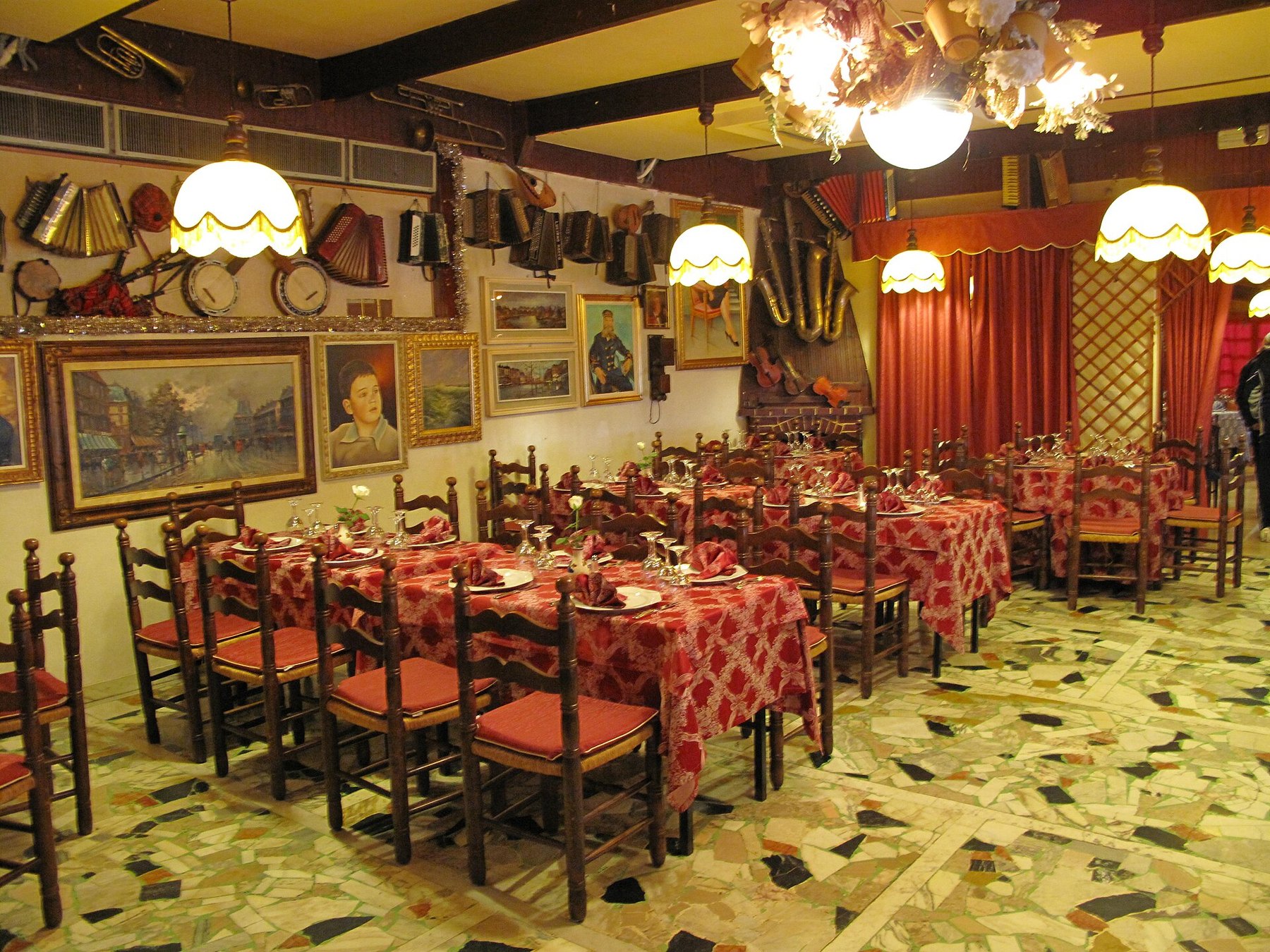Sala di ristorante italiano